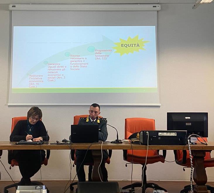 A LEZIONE DI LEGALITA’ CON IL GIUDICE  FABRIZIO  APRILE