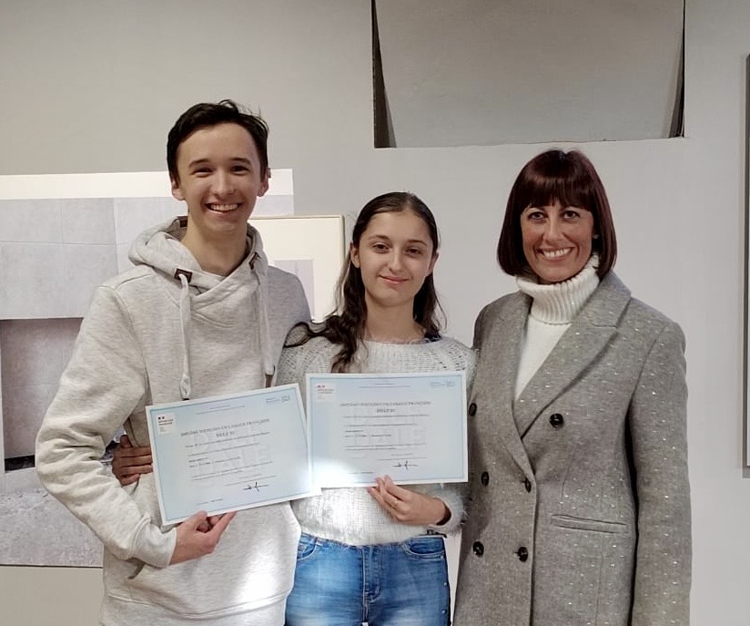 Consegna dei diplomi DELF agli allievi del Soleri-Bertoni
